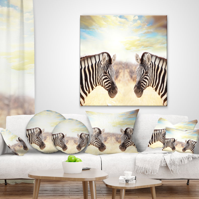 Zèbres face à face au coucher du soleil - oreiller imprimé animal, 16 po x 1 po, Coussin décoratif