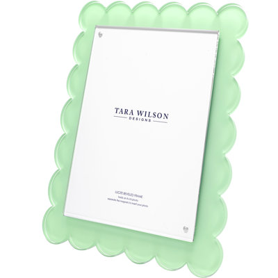 Floater Picture Frame