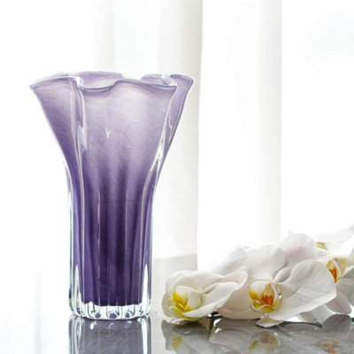 Vase en verre soufflé moderne