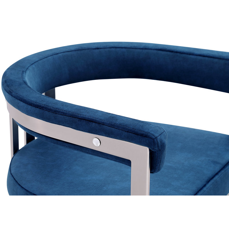Fauteuil en velours Marcello Kenlea, Velours marine