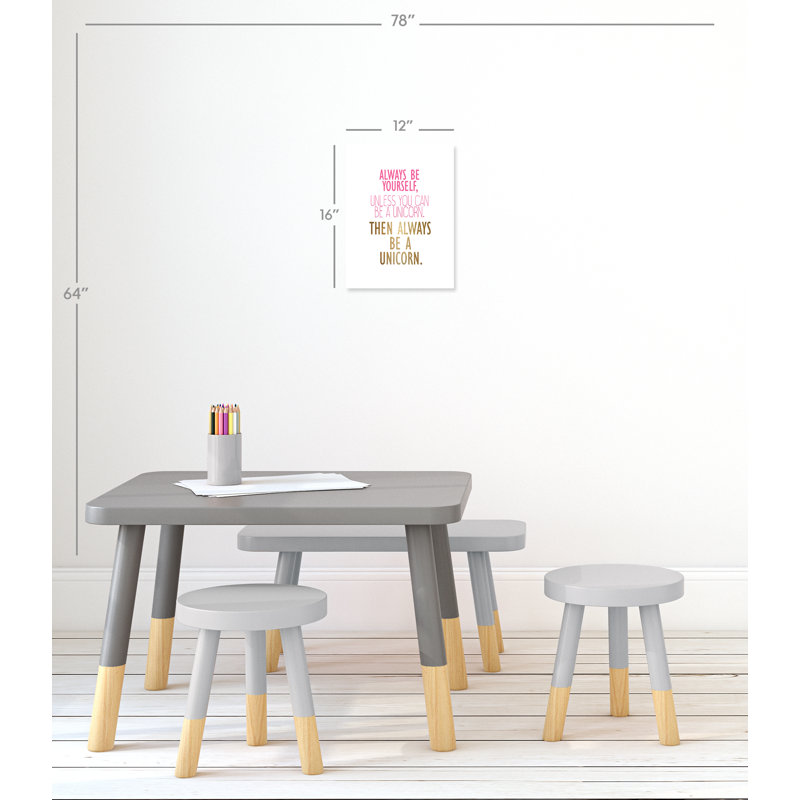 Rolled Be a Unicorn 2, impression sur papier, H 16 po x l 12 po x P 1 po