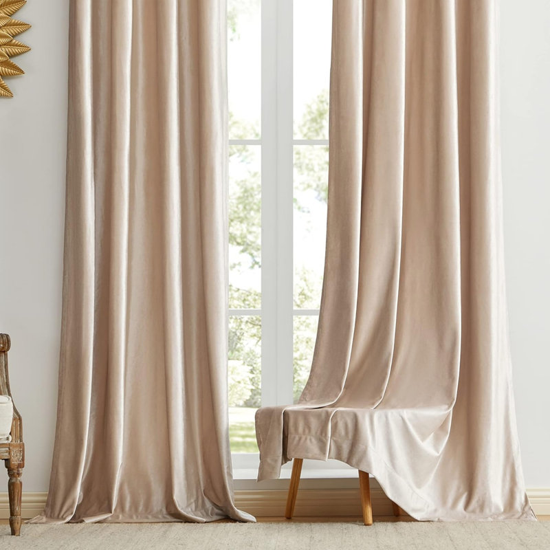 Velvet Window Curtains, 228 x 228 cm Eyelet Grommet Blackout Curtains 2 Panels