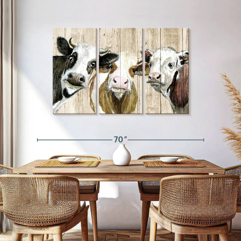 Curieux vaches sur bois, H 36 po x l 57 po