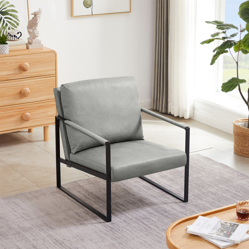Lounge, Gris