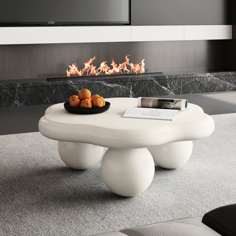 Table basse 35 "en forme de nuage crème