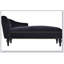 Luxueuse chaise longue en velours avec capitonnage à boutons et garniture cloutée, parfaite pour une détente et un confort élégants