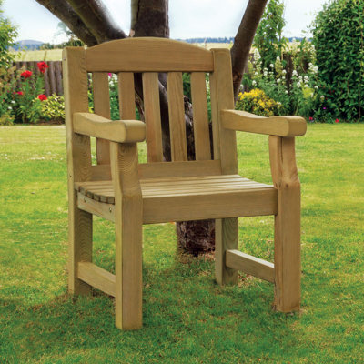 Gosnold Outdoor Lounge Chair