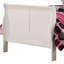Lit simple classique, blanc - bois massif et pour un charme de chambre à coucher de style intemporel-118039771