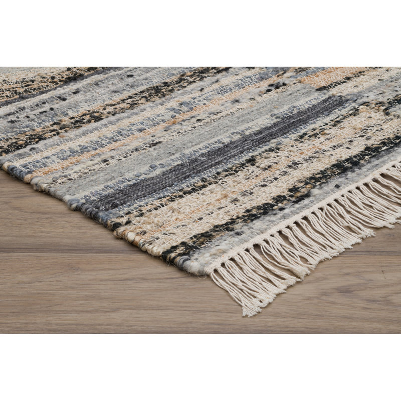 Linsko - Shell, Rectangle 6' x 9'