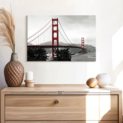 Pont du Golden Gate rouge vif