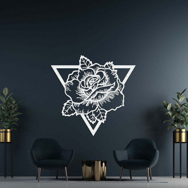 Décoration murale triangulaire avec rose - ACM, H 30,5 po x l 32 po x P 0,25 po, Argent