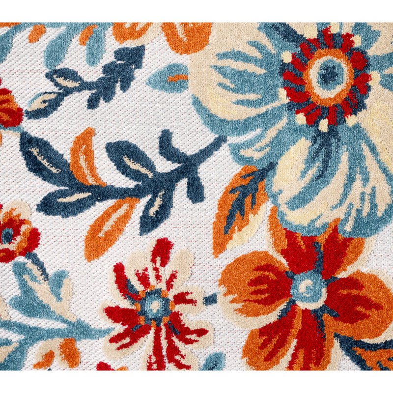 TOWN & COUNTRY EVERYDAY Hibiscus Bloom Modern Floral Outdoor Rug Ivory/Red/Blue, Rectangle 3'11" x 5'2"