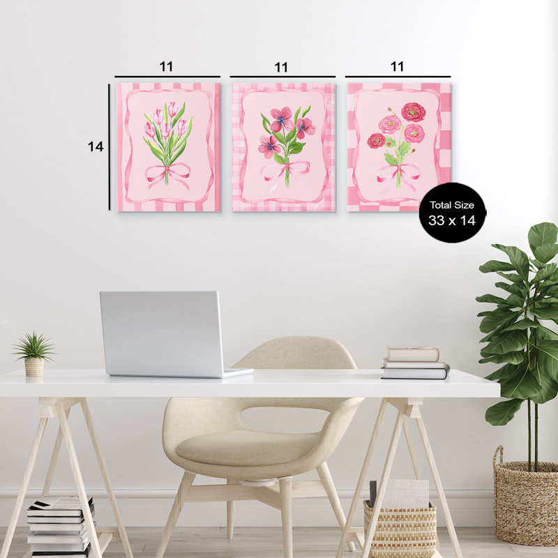 Ensemble de 3 jolies fleurs à jolies bordures, par Nina Jacobs, H 14 po x l 11 po