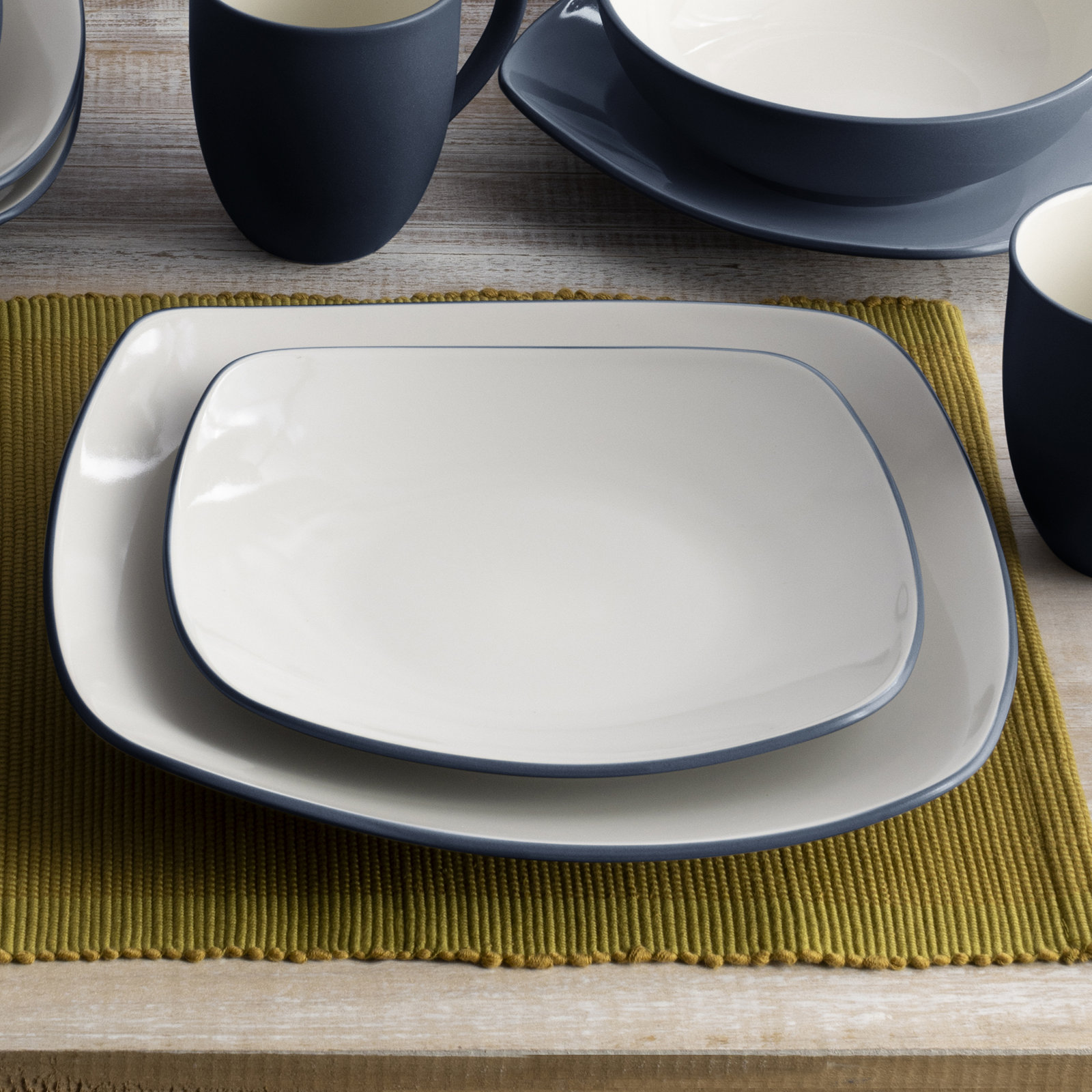 Colorwave 11" Dinner Plate, Navy