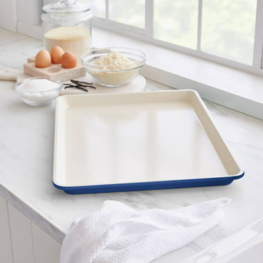 Nonstick High-Sided Oven Crisp Baking Tray - Nordic Ware