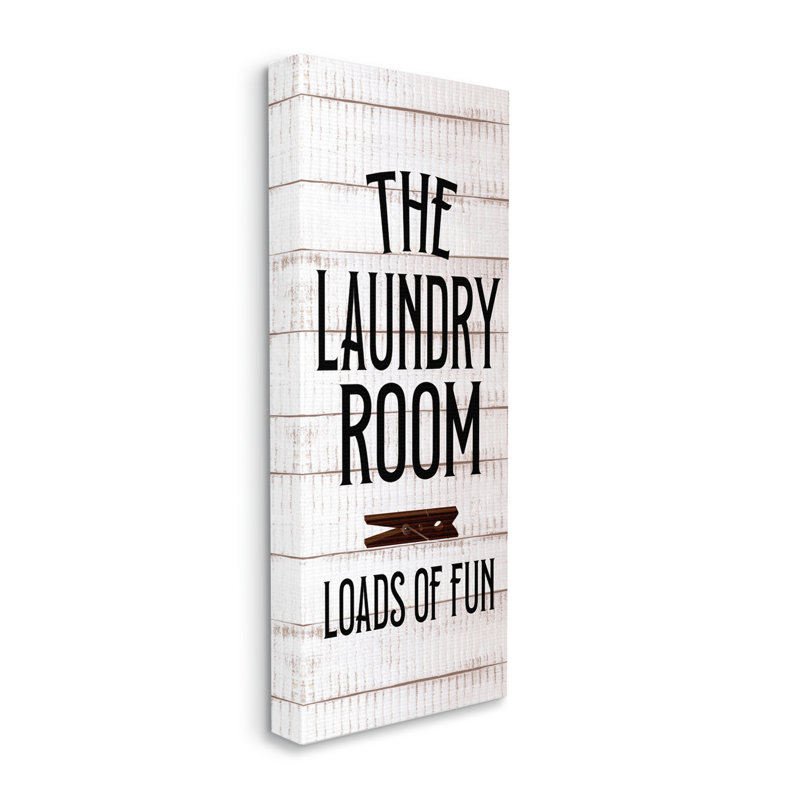 "Laundry Room Plank" par Kim Allen, reproduction d'art sur toile tendue, H 40 po x l 17 po x P 1,5 po