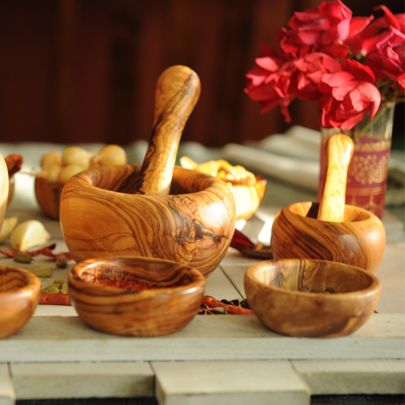 Molcajete, pilon et mortier en bois d'olivier Beldi Nest