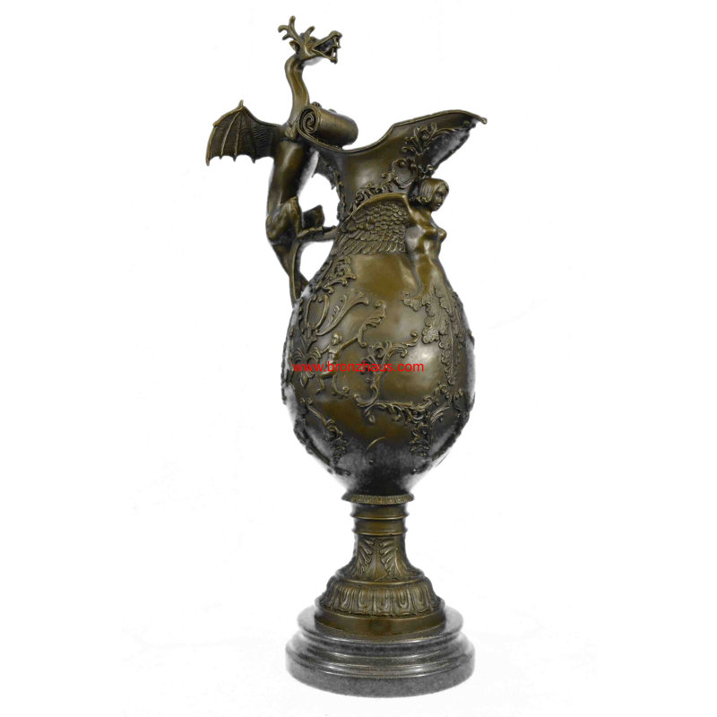 Figurines et sculptures