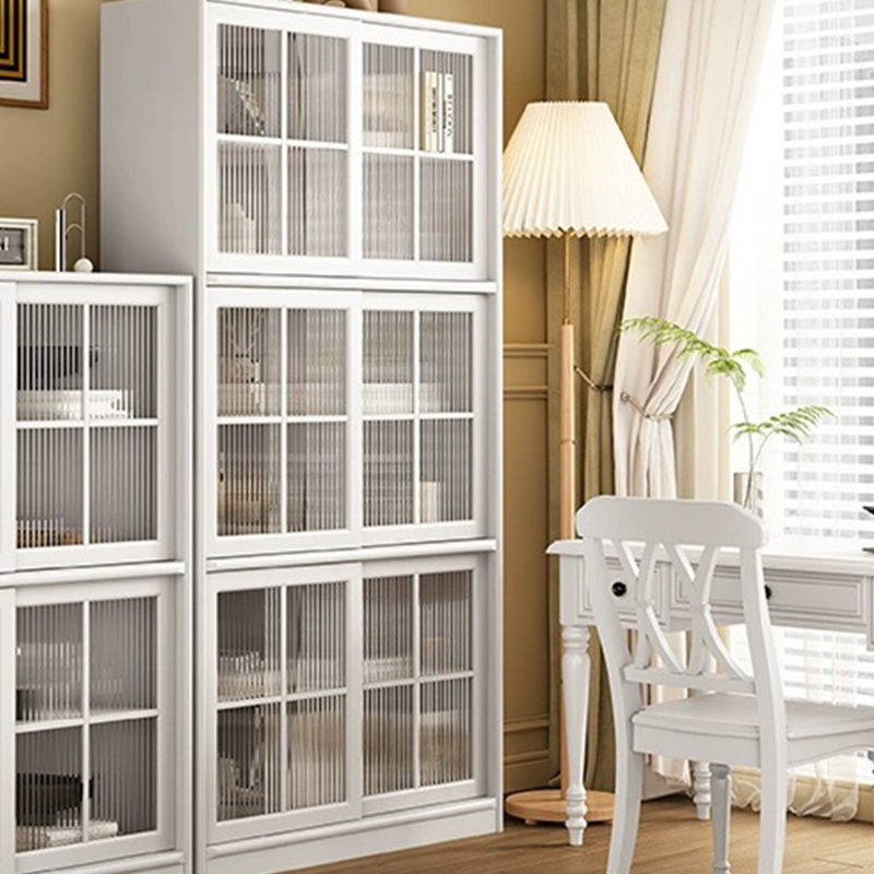 Quindara, Ivory