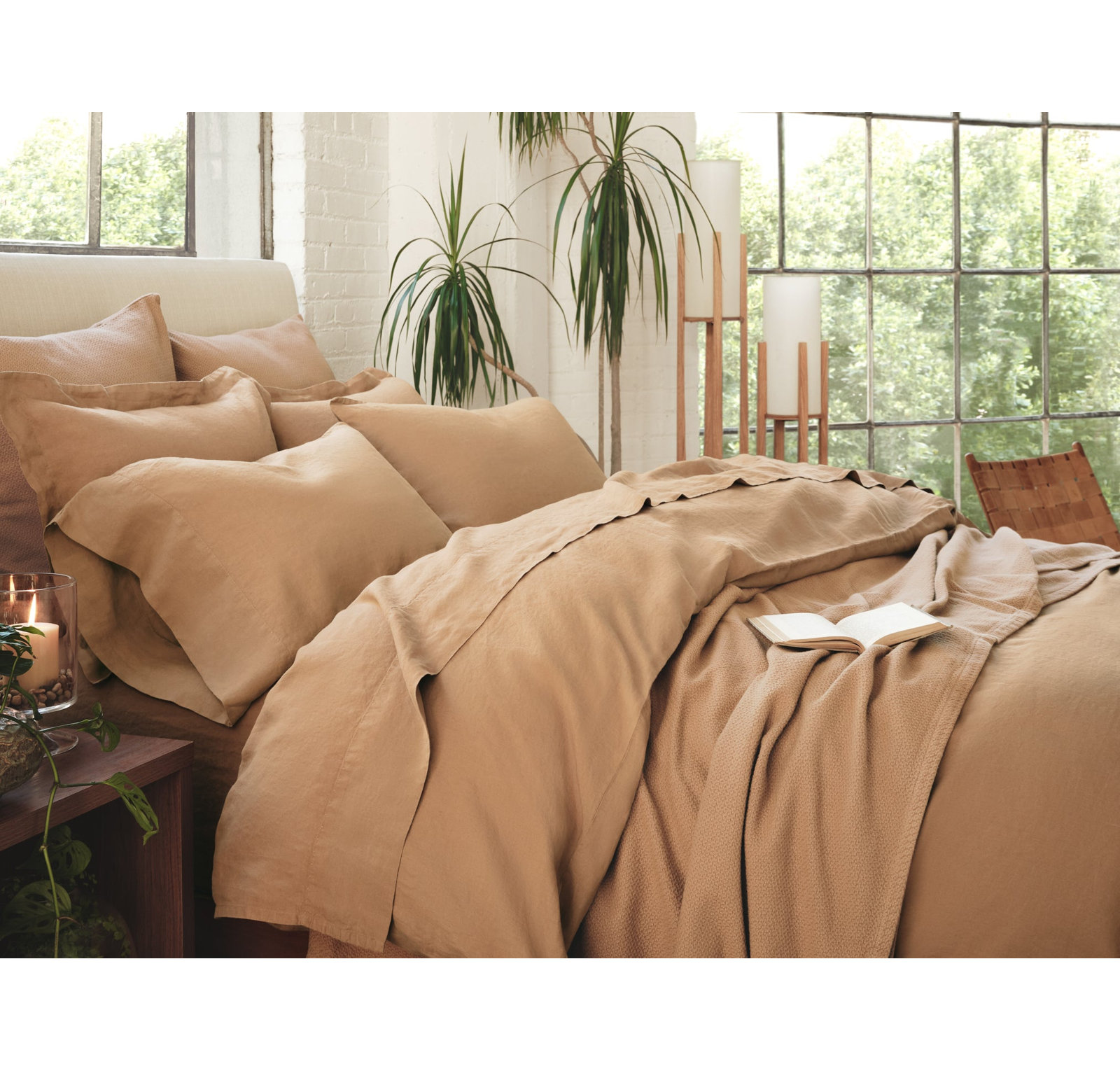 Belgian Flax Linen Fitted Sheet, Queen Fitted Sheet, Doe