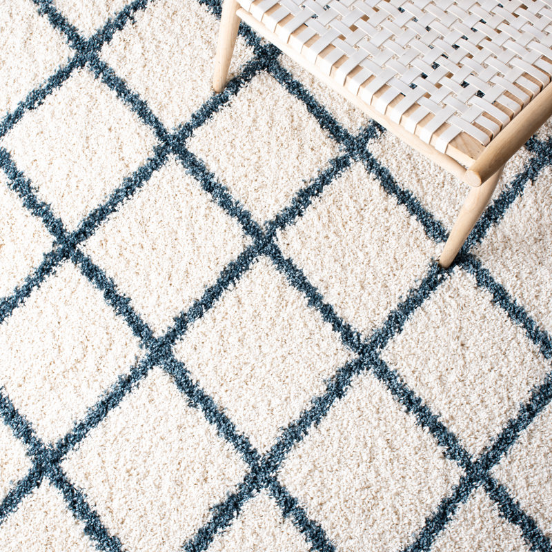 Feltner Geometric Ivory/Slate Blue Area Rug, Round 7'