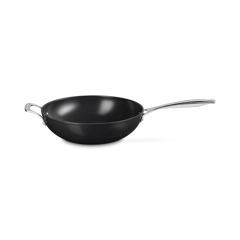 Le Creuset Essential Non-Stick Ceramic Stir-Fry Pan 4.9 Qt.