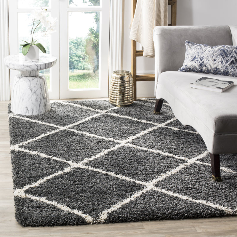 Penkridge Geometric Area Rug, Rectangle 183 x 274 cm