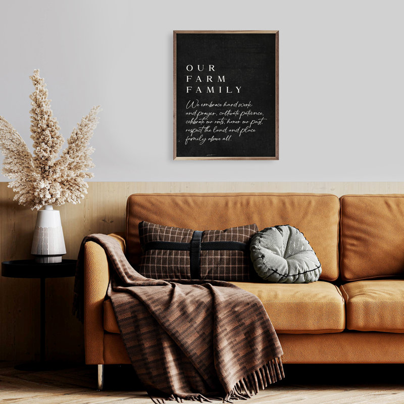 «Our Farm Family», art mural noir, H 40 po x l 32 po