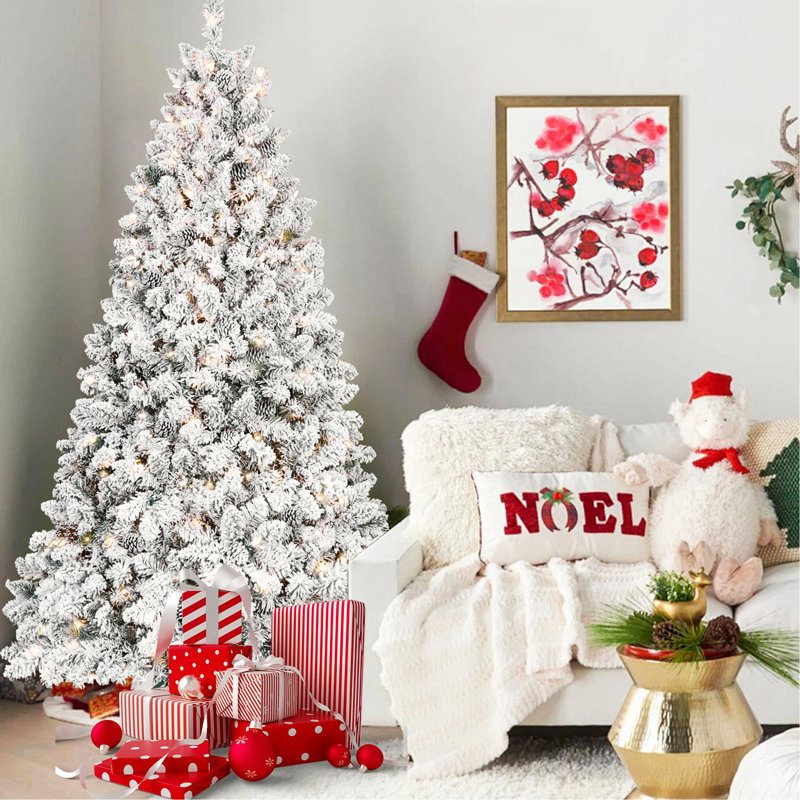 Arbre de Noël enneigé 5 pi avec 300 lumières UL et 27 pommes de pin naturelles - pointes en PVC enneigées, 600 pointes, structure à charnières, support en métal stable, installation facile