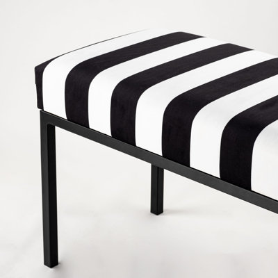 Exzavion Velvet Upholstered Bench