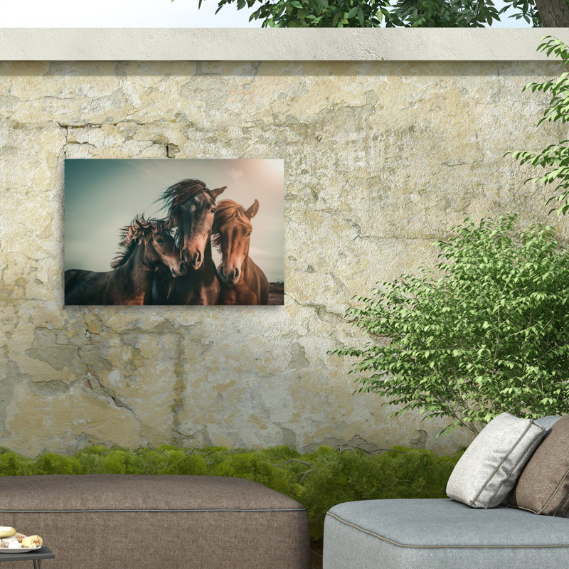 «Family Portrait On Canvas» par Marcus Hennen, reproduction, H 30 po x l 47 po