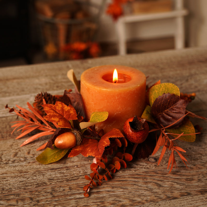 Faux Polyester 25cm Wreath