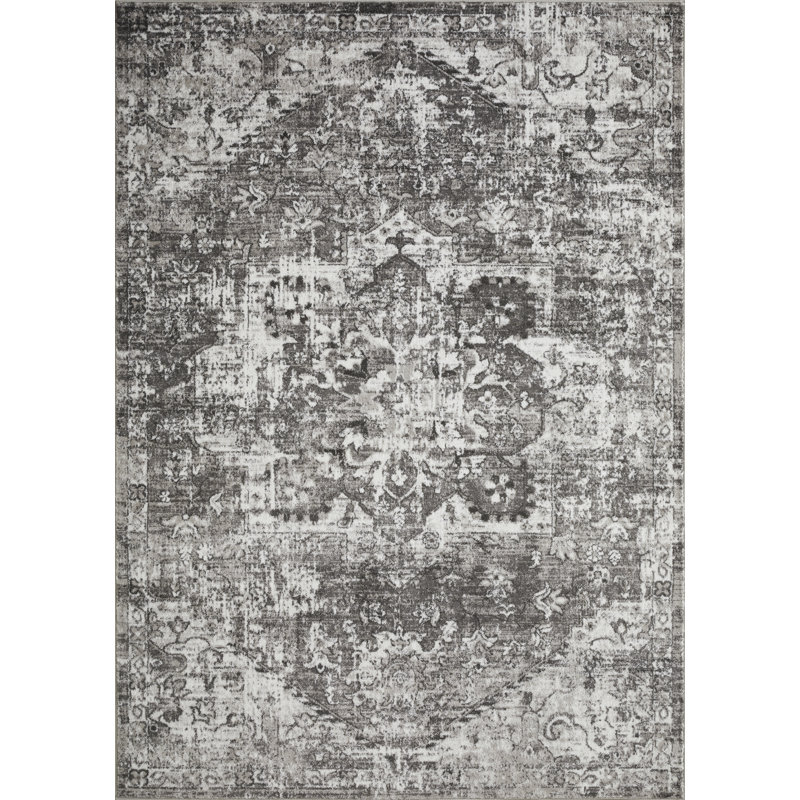 Raghdah Oriental Indoor Rug, Rectangle 6'7" x 9'2"