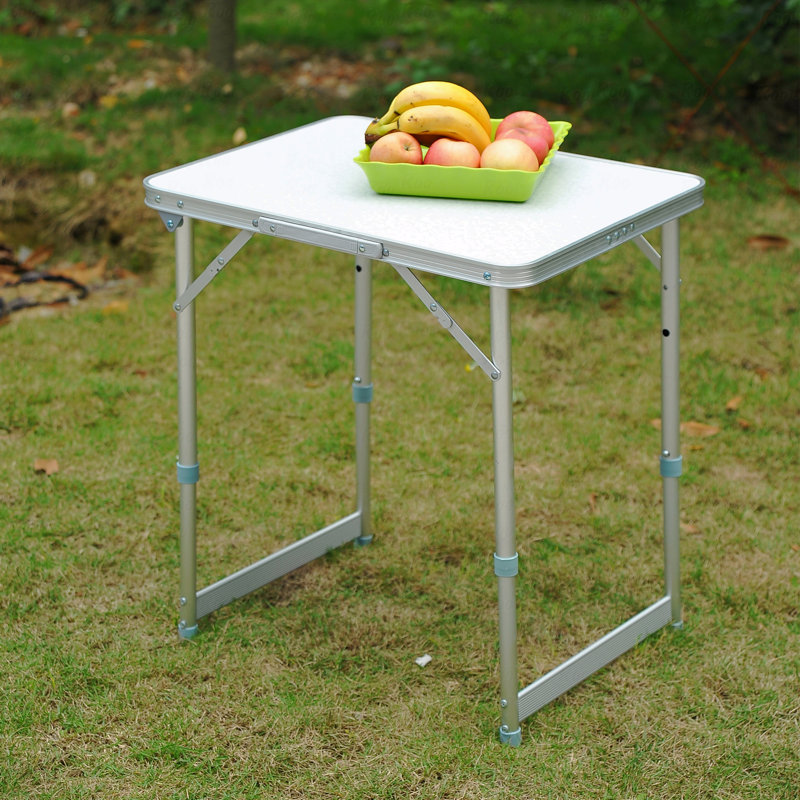 Table de patio portative pour l'extérieur, 17.75" H x 14.75" W x 14.75" D, White