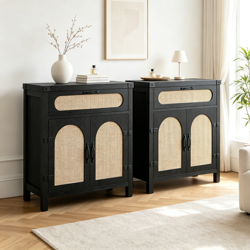 Ensemble de 2 meubles de rangement bohèmes en rotin noir avec tiroir et 2 portes en rotin synthétique, étagères réglables pour cuisine, salle à manger et couloir.