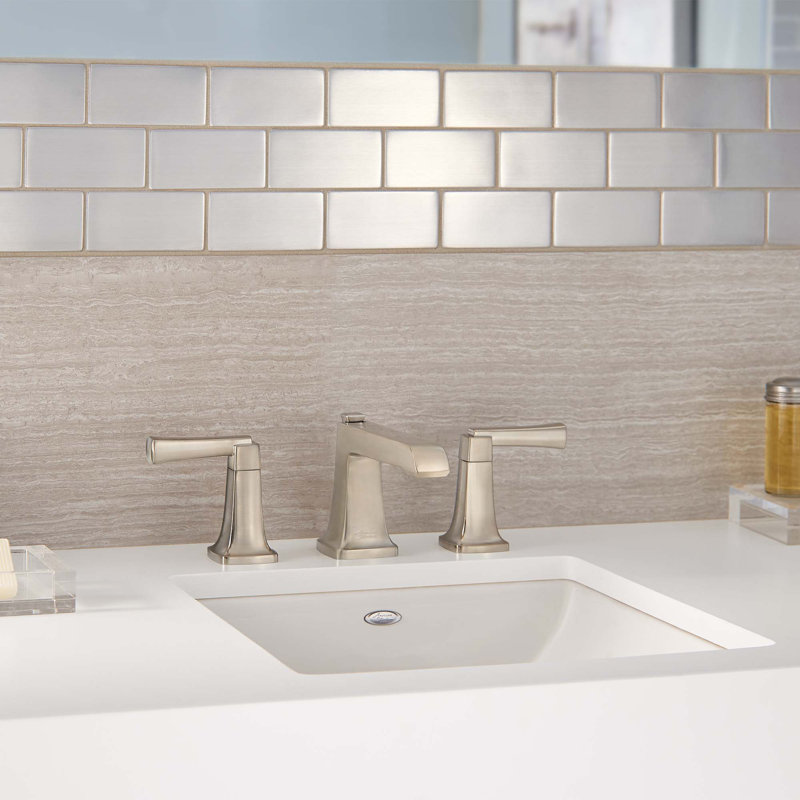 Robinet de salle de bain à poignée large à 2 poignées 8 po American Standard Townsend, Nickel satiné