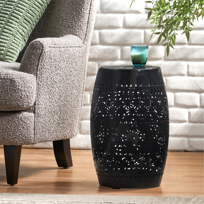 Unique Metal Side Table With Exquisite Pattern For Outdoor And Indoor Use, Black