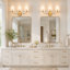 Éclairage pour meuble-lavabo traditionnel 3 lumières avec abat-jour empire en tissu-444923233
