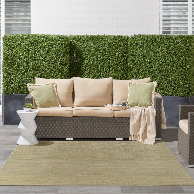 Tapis intérieur / extérieur vert / or Nourison Essentials, Carré 7 pi