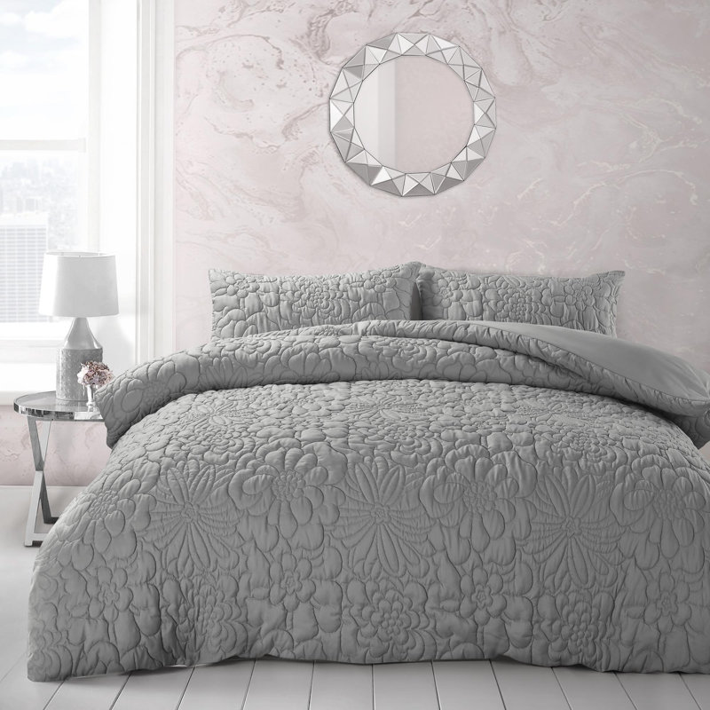 3d Embossed Chunky Floral Pattern Duvet Set, 220 x 260 cm