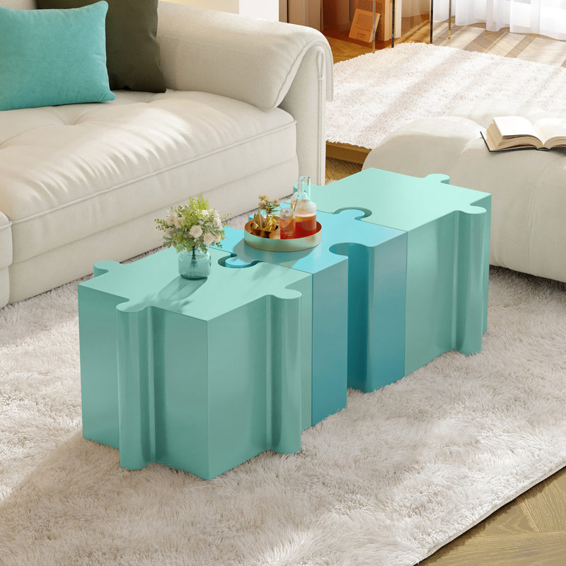 Table d'appoint avec un design modulaire pour le patio et le balcon