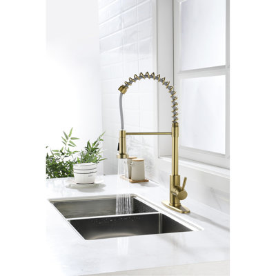 Pull Out Spray Kitchen Faucet, Gold Stainless Steel Construction, 360 Rotating Nozzle For Easy Water Access, Single Handle Temp & Flow Control, Corrosion And Rust Surface, Quiet Splash- Aerator