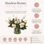 Arrangement de magnolia dans un vase en verre