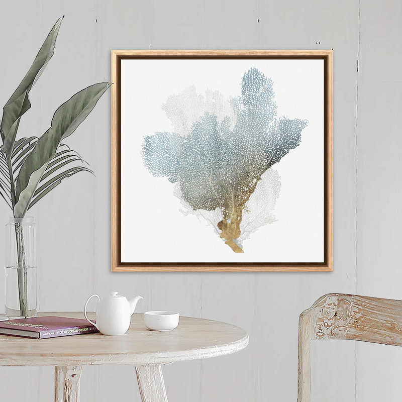 «Delicate Coral III» par Isabelle Z - reproduction d'art sur toile, H 25,25 po x l 25,25 po, Toile avec cadre photo