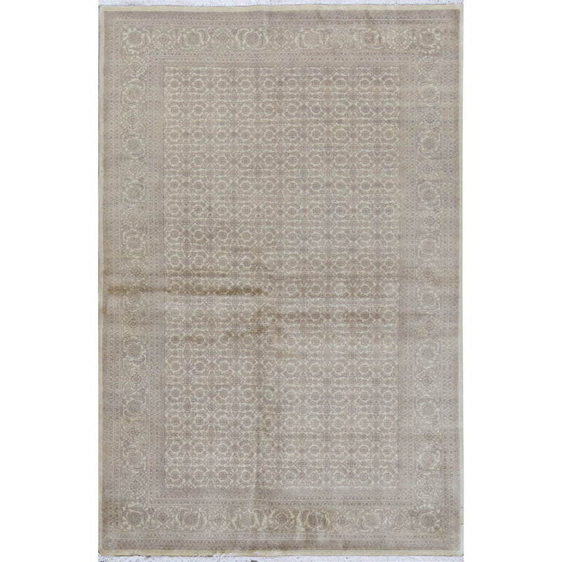 Wool Oriental Area Rug in Brown