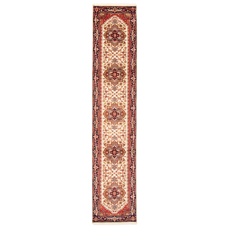 Tapis crème Serapi Heritage 2 pi 7 po x 12 pi 2 po