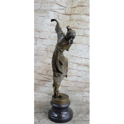 Figurines et sculptures Mitcheal