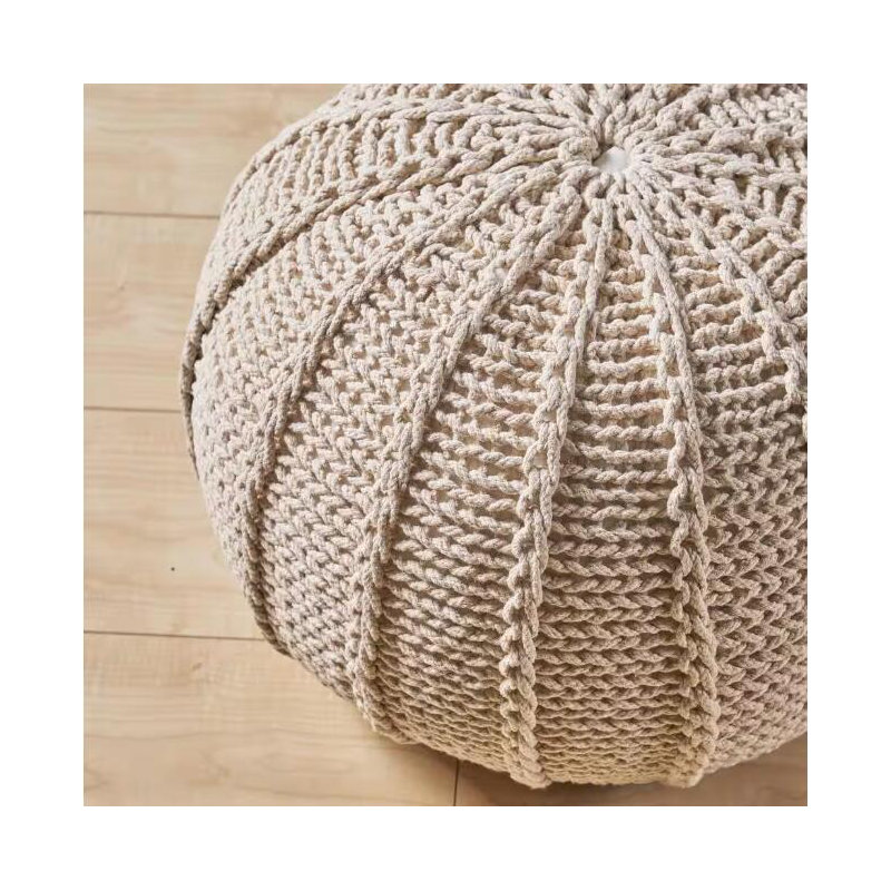 POUF TRICOTÉ