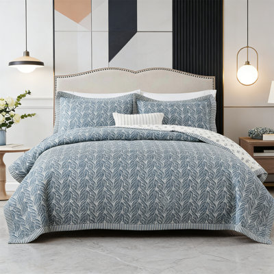 King Cotton Botanical Reversible Quilt Set - Grayish-Blue/White, Lightweight, All Season