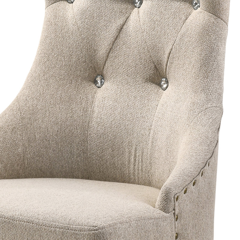 Ensemble de 2 chaises pour salle à manger beiges et grises - Style rustique, revêtement en tissu doux, pieds en bois recyclé, élégance.